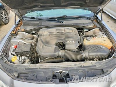 Zdjęcie 11 z 12 samochodu: 2018 CHRYSLER 300 TOURING VIN:2C3CCARG1JH282130 - miniatura
