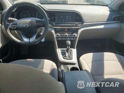 Zdjęcie 8 z 12 samochodu: 2020 HYUNDAI ELANTRA SEL VIN:5NPD84LF3LH583611 - miniatura