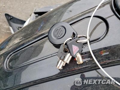 Zdjęcie 8 z 10 samochodu: 2009 HARLEY-DAVIDSON FLTR VIN:1HD1FS4179Y629804 - miniatura