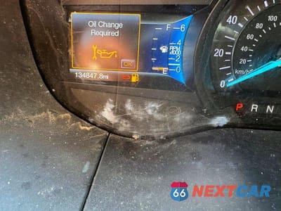 Piąte zdjęcie samochodu w środku: 2017 FORD EDGE SEL VIN:2FMPK4J91HBC01084 - miniatura