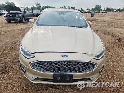 Piąte zdjęcie samochodu w środku: 2019 FORD FUSION TITANIUM VIN:3FA6P0RU0KR137332 - miniatura