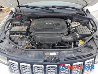 Zdjęcie 12 z 13 samochodu: 2018 JEEP GRAND CHEROKEE OVERLAND VIN:1C4RJECG8JC289168 - miniatura