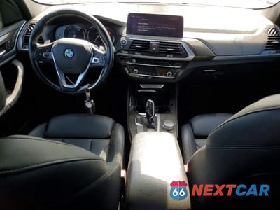 Zdjęcie 8 z 13 samochodu: 2019 BMW X3 SDRIVE30I VIN:5UXTR7C50KLF23850 - miniatura