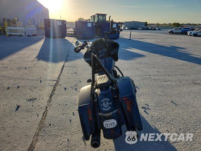 Czwarte zdjęcie samochodu z boku: 2019 HARLEY-DAVIDSON FLTRXS VIN:1HD1KTP13KB650381 - miniatura