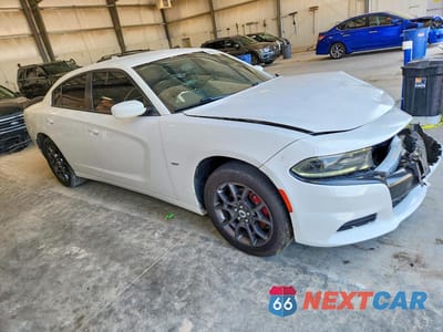 Czwarte zdjęcie samochodu z boku: 2018 DODGE CHARGER GT VIN:2C3CDXJG8JH136304 - miniatura