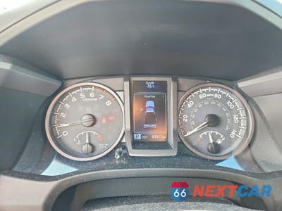 Zdjęcie 9 z 12 samochodu: 2018 TOYOTA TACOMA TRD SPORT VIN:5TFSZ5AN3JX123953 - miniatura