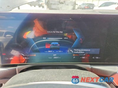 Zdjęcie 9 z 12 samochodu: 2023 BMW I4 EDRIVE 35 VIN:WBY43AW0XPFP65485 - miniatura