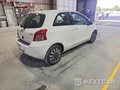 Trzecie zdjęcie samochodu z tyłu: 2007 TOYOTA YARIS BASE VIN:JTDJT923875094729 - miniatura