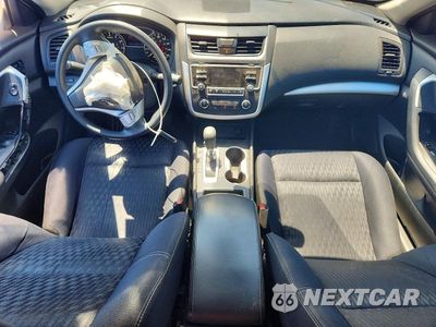 Zdjęcie 8 z 12 samochodu: 2017 NISSAN ALTIMA 2.5 S VIN:1N4AL3AP0HN338186 - miniatura