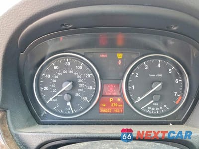 Zdjęcie 9 z 12 samochodu: 2009 BMW 328 XI VIN:WBAPK73509A449644 - miniatura