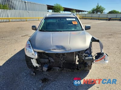 Piąte zdjęcie samochodu w środku: 2009 NISSAN ROGUE S VIN:JN8AS58VX9W447347 - miniatura