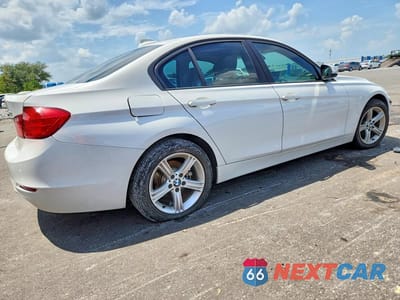 Trzecie zdjęcie samochodu z tyłu: 2013 BMW 328 XI SULEV VIN:WBA3B5G53DNS01676 - miniatura