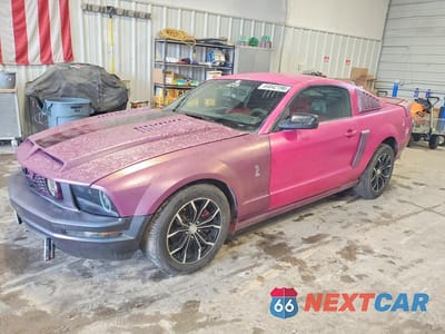 2006 FORD MUSTANG GT 1ZVFT82HX65250986 - główne zdjęcie licytacji z USA - miniatura