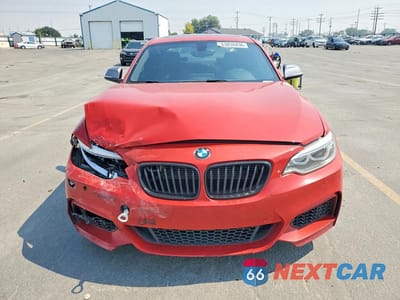 Piąte zdjęcie samochodu w środku: 2016 BMW M235XI VIN:WBA1J9C55GV696412 - miniatura