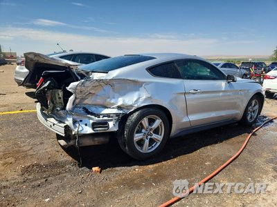 Trzecie zdjęcie samochodu z tyłu: 2016 FORD MUSTANG VIN:1FA6P8AM9G5310530 - miniatura