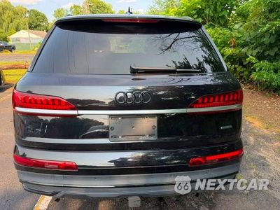 Piąte zdjęcie samochodu w środku: 2021 AUDI Q7 PREMIUM PLUS VIN:WA1LXAF72MD018267 - miniatura