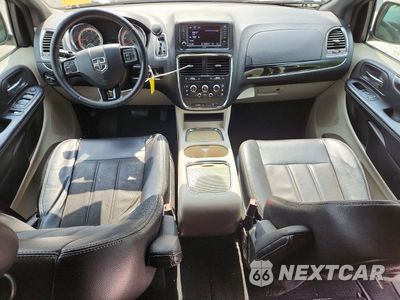 Zdjęcie 8 z 13 samochodu: 2019 DODGE GRAND CARAVAN SXT VIN:2C4RDGCGXKR674937 - miniatura
