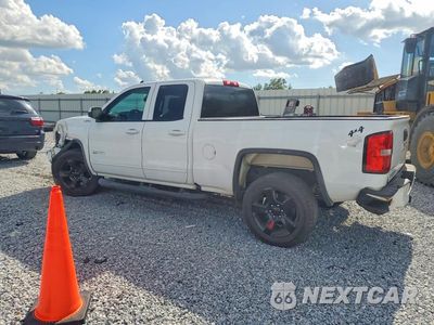 Drugie zdjęcie samochodu z przodu: 2018 GMC SIERRA K1500 VIN:1GTV2LEH2JZ371478 - miniatura