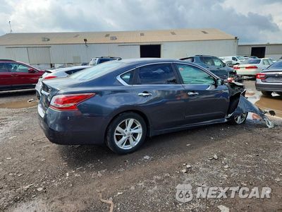 Trzecie zdjęcie samochodu z tyłu: 2013 NISSAN ALTIMA 2.5 VIN:1N4AL3AP4DN404023 - miniatura