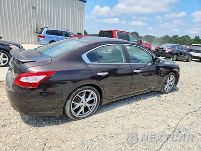 Trzecie zdjęcie samochodu z tyłu: 2010 NISSAN MAXIMA 3.5 S VIN:1N4AA5AP5AC802124 - miniatura
