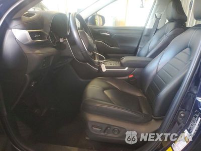 Zdjęcie 7 z 13 samochodu: 2022 TOYOTA HIGHLANDER XLE VIN:5TDGZRBH4NS240085 - miniatura