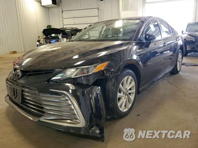 2022 TOYOTA CAMRY LE 4T1C11AK0NU696970 - główne zdjęcie licytacji z USA - miniatura