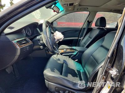Zdjęcie 7 z 12 samochodu: 2006 BMW 530 I VIN:WBANE73526CM33380 - miniatura
