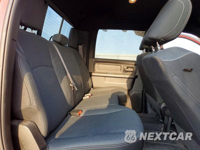 Zdjęcie 10 z 12 samochodu: 2022 RAM 2500 VIN:3C6UR5CL2NG167755 - miniatura