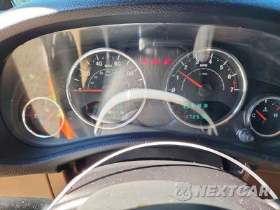 Zdjęcie 9 z 12 samochodu: 2013 JEEP WRANGLER UNLIMITED SAHARA VIN:1C4BJWEG2DL508778 - miniatura