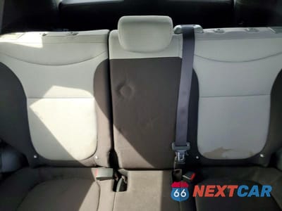 Zdjęcie 10 z 13 samochodu: 2015 KIA SOUL BASE VIN:KNDJN2A26F7793662 - miniatura