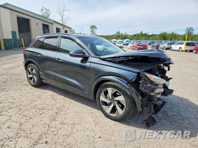 Czwarte zdjęcie samochodu z boku: 2025 AUDI Q6 E-TRON PREMIUM PLUS VIN:WA124BGF9SA051183 - miniatura