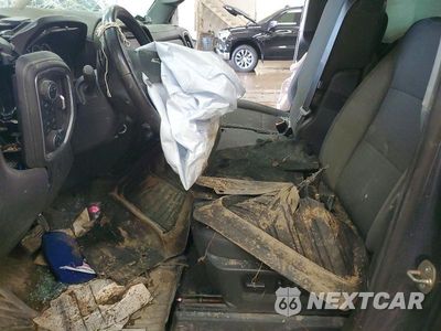 Zdjęcie 7 z 12 samochodu: 2021 CHEVROLET SILVERADO K1500 RST VIN:3GCUYEED1MG121950 - miniatura