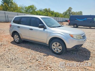 Czwarte zdjęcie samochodu z boku: 2011 SUBARU FORESTER 2.5X VIN:JF2SHBACXBH700068 - miniatura