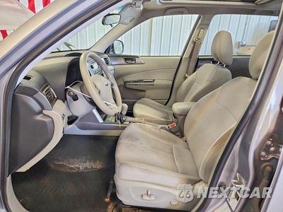 Zdjęcie 7 z 13 samochodu: 2011 SUBARU FORESTER 2.5X PREMIUM VIN:JF2SHBDC3BH742545 - miniatura
