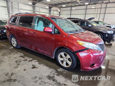 Czwarte zdjęcie samochodu z boku: 2011 TOYOTA SIENNA LE VIN:5TDKK3DC0BS158895 - miniatura