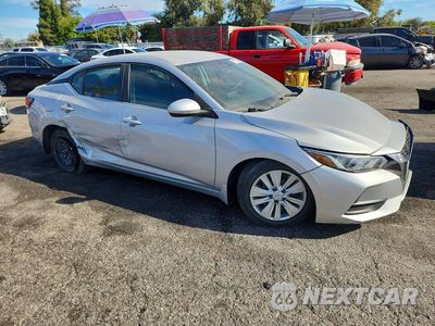 Czwarte zdjęcie samochodu z boku: 2020 NISSAN SENTRA S VIN:3N1AB8BV3LY313420 - miniatura