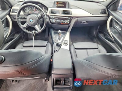 Zdjęcie 8 z 12 samochodu: 2016 BMW 320 I VIN:WBA8E1G52GNT37761 - miniatura