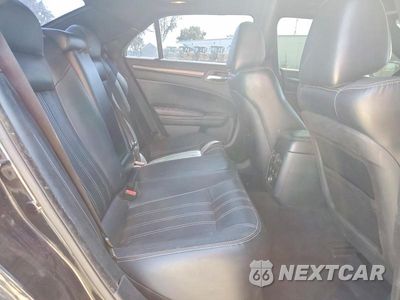 Zdjęcie 10 z 12 samochodu: 2013 CHRYSLER 300 S VIN:2C3CCABT9DH681704 - miniatura