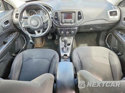 Zdjęcie 8 z 13 samochodu: 2017 JEEP COMPASS SPORT VIN:3C4NJDAB2HT642194 - miniatura
