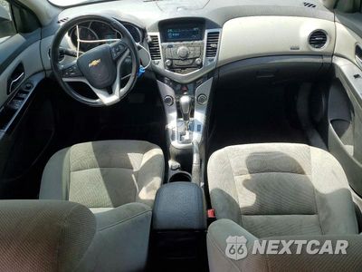 Zdjęcie 8 z 12 samochodu: 2013 CHEVROLET CRUZE LT VIN:1G1PC5SB7D7325252 - miniatura