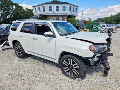 Czwarte zdjęcie samochodu z boku: 2017 TOYOTA 4RUNNER LIMITED VIN:JTEBU5JR6H5440922 - miniatura