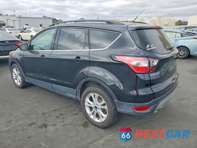 Drugie zdjęcie samochodu z przodu: 2018 FORD ESCAPE SE VIN:1FMCU0GD1JUB29073 - miniatura