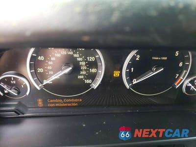 Zdjęcie 9 z 13 samochodu: 2015 BMW X5 XDRIVE50I VIN:5UXKR6C55F0J74114 - miniatura