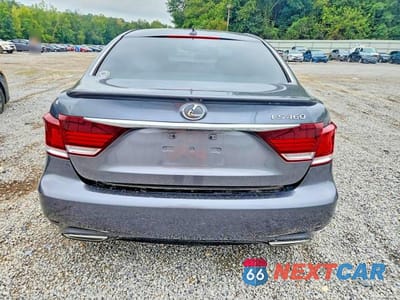 Zdjęcie 6 z 13 samochodu: 2013 LEXUS LS 460 VIN:JTHBL5EF8D5124941 - miniatura