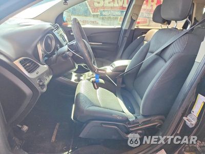 Zdjęcie 7 z 13 samochodu: 2017 DODGE JOURNEY SE VIN:3C4PDCAB4HT601835 - miniatura