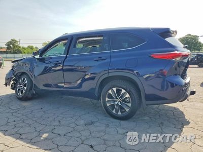 Drugie zdjęcie samochodu z przodu: 2022 TOYOTA HIGHLANDER XLE VIN:5TDGZRBH4NS244010 - miniatura