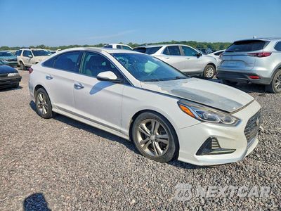 Czwarte zdjęcie samochodu z boku: 2018 HYUNDAI SONATA LIMITED VIN:5NPE34AF4JH668752 - miniatura