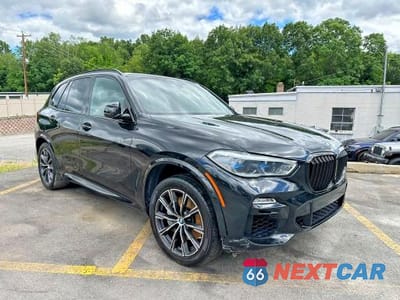 Czwarte zdjęcie samochodu z boku: 2019 BMW X5 XDRIVE50I VIN:5UXJU2C58KLN67195 - miniatura