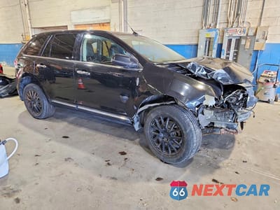 Czwarte zdjęcie samochodu z boku: 2011 LINCOLN MKX VIN:2LMDJ8JK2BBJ25953 - miniatura