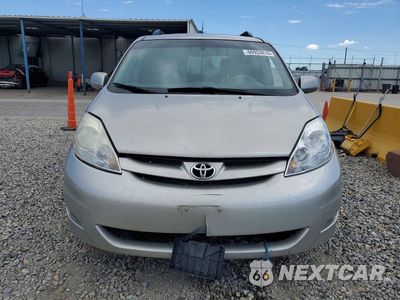 Piąte zdjęcie samochodu w środku: 2010 TOYOTA SIENNA XLE VIN:5TDDK4CC1AS033533 - miniatura